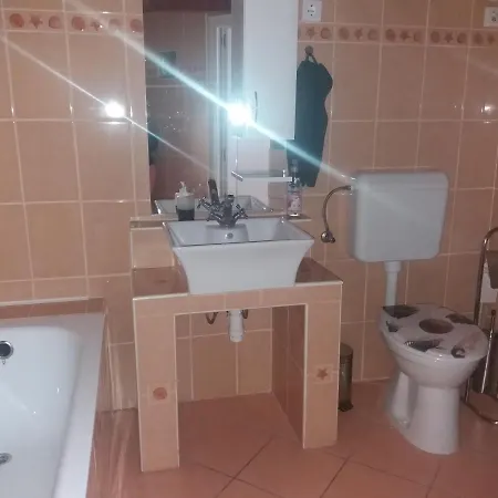 Margareta Apartman Szallas Feriehus *